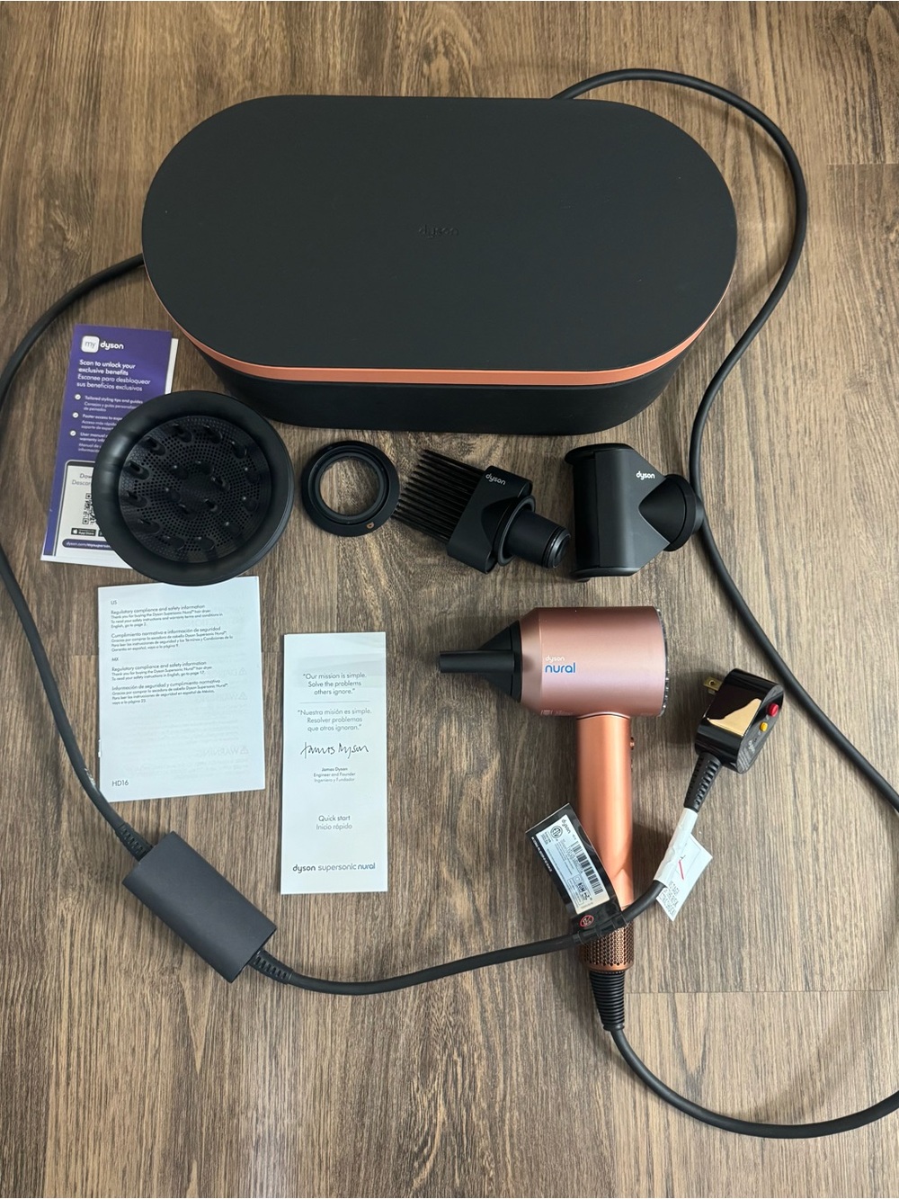Dyson Supersonic Hair Dryer - Amber Silk